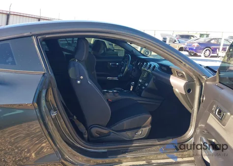 2016 Ford Mustang Ecoboost z USA, uszkodzony, nr VIN 1FA6P8TH3G5300253